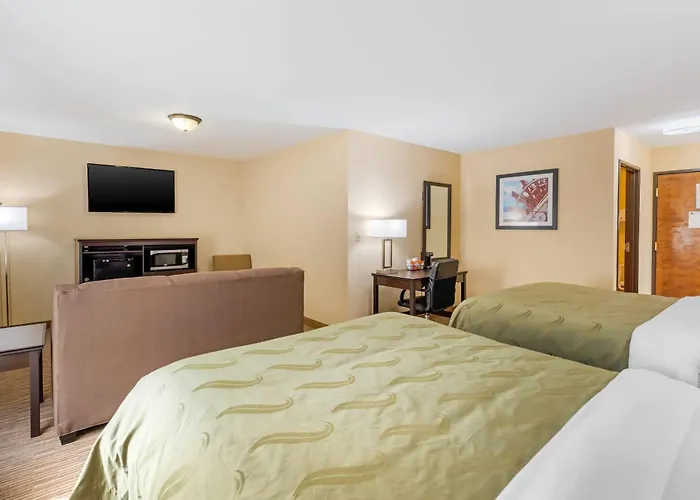 Quality Inn & Suites Brandenburg - Fort Knox