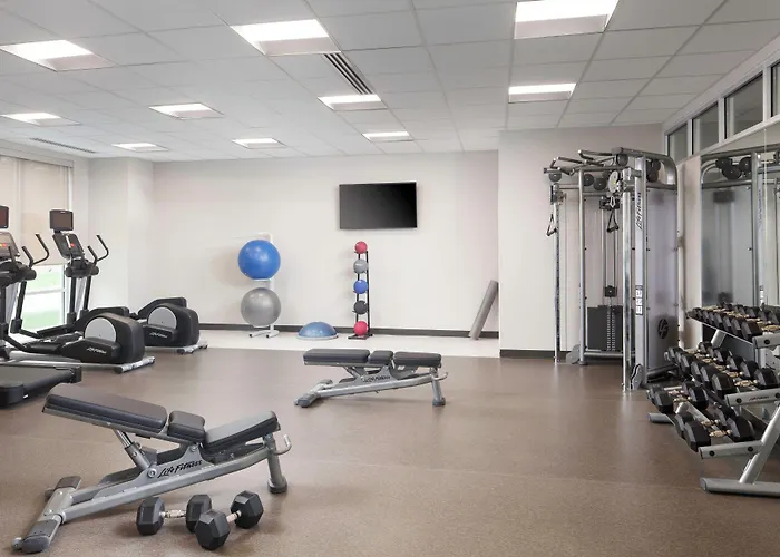 Fairfield Inn & Suites By Marriott Louisville Northeast